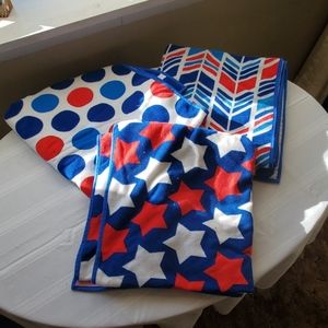 Beach towels (3)